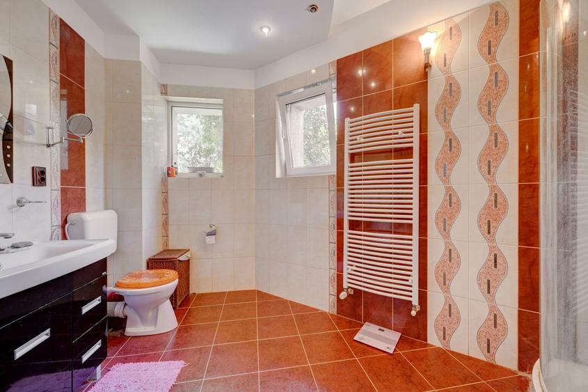 PROPRIETATE UNICA: 1.618 MP TEREN  IN PIPERA, CU VILA SOLIDA SI GRADINA SUPERBA - 26