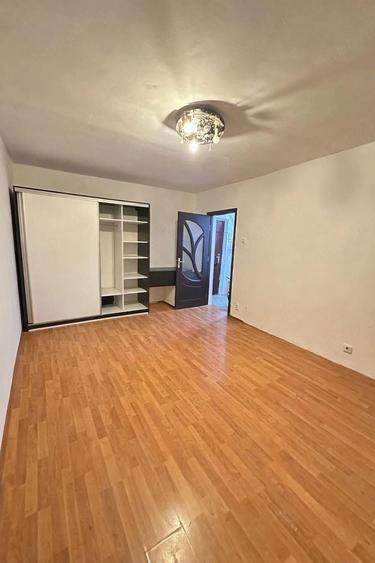 Apartament cu 3 camere, Calea Rahovei 303,Proprietar - 5