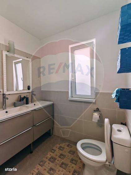 Casa / Vila cu 4 camere de inchiriat - 3