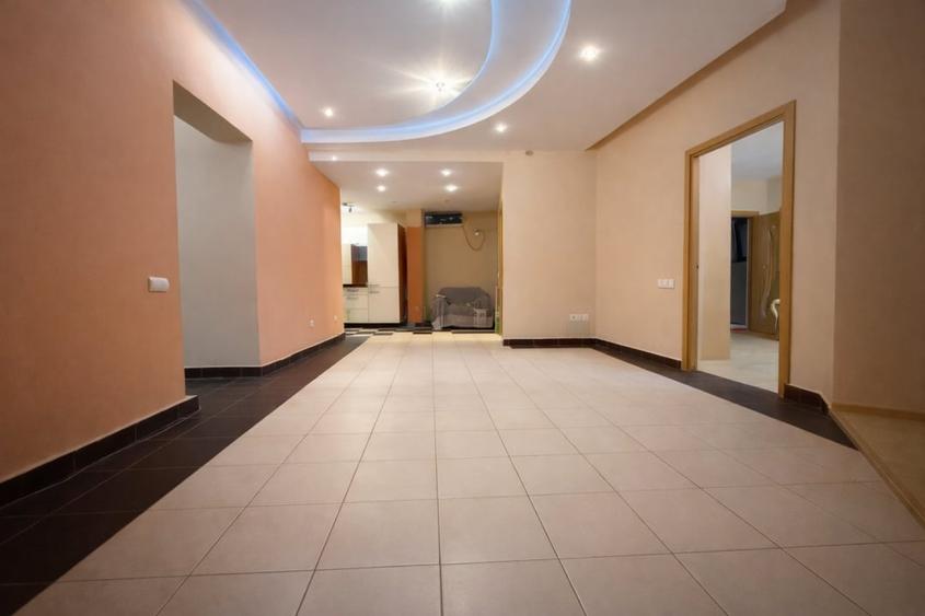 Apartament 3 Camere Unirii - bloc reconsolidat - 3