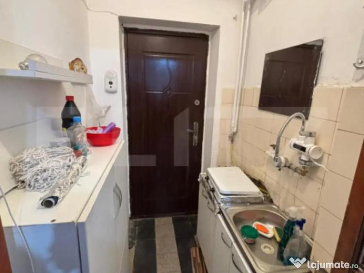 Camera de camin cu baie privata, parter - 5