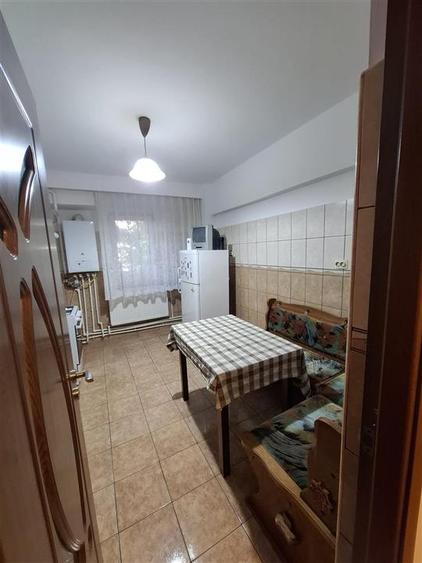 ULTRACENTRAL Bariera 2 cam 84mp, etaj 1 bloc cu lift Mobilat si Utilat - 7