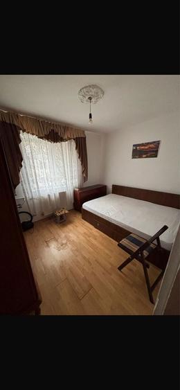 Inchiriez apartament sector 5 - 2