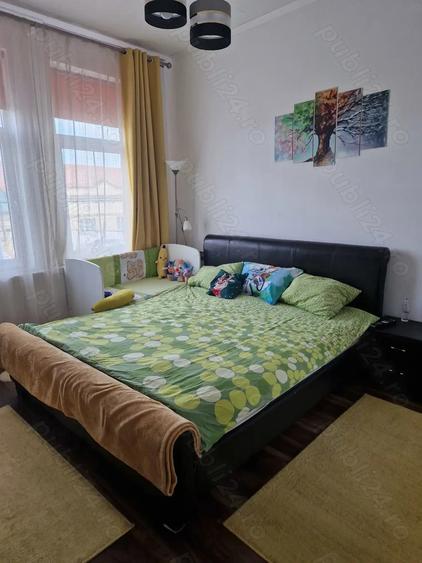 Vand casa 5 camere zona Teiu? - 4