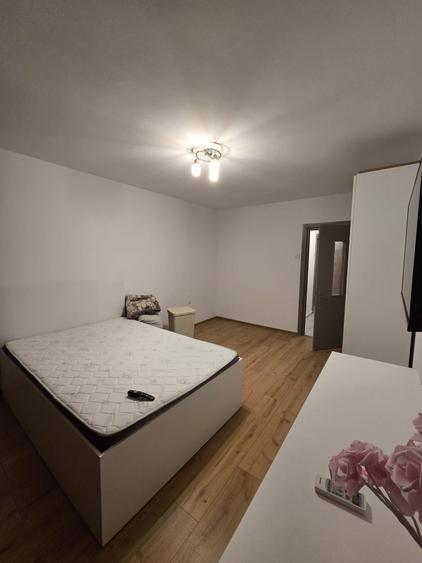 Proprietar - Garsoniera renovata | Rotonda | Etaj intermediar - 4