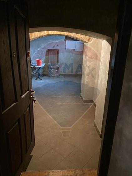 Casa / Vila cu 5 camere de vanzare in zona Central - 18