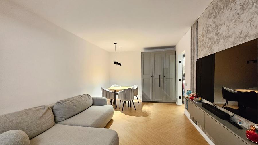 Titan, apartament 2 camere, renovare completa, 1 min. parc, decomandat - 12