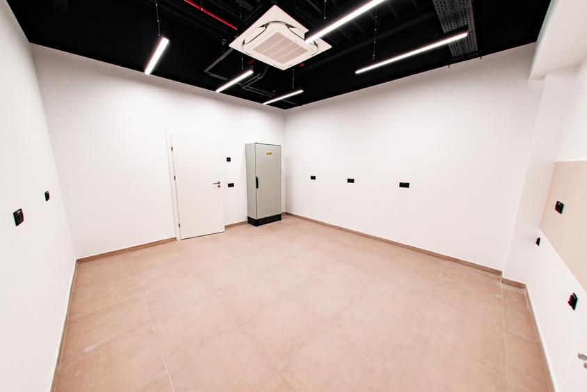 Spațiu ultramodern de birouri, 500 mp, pe șoseaua Alba-Iulia, Metro - 10