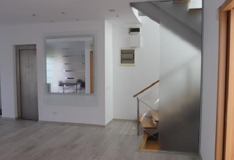 Vila superba de inchiriat in Baneasa - Jolie Ville - 18