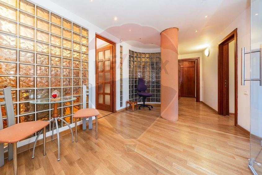 Apartament in vila exclusivista, 120 mp2, centrul istoric! - 8