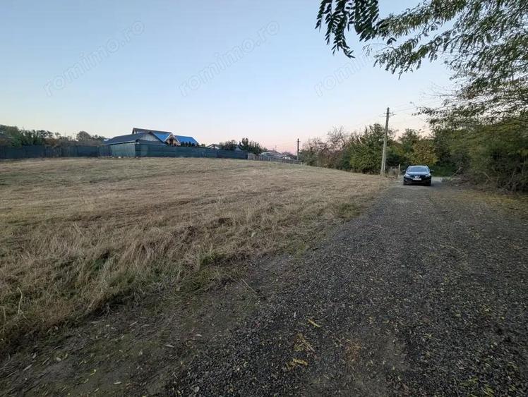 Teren Magura situat la strada asfaltata - 3