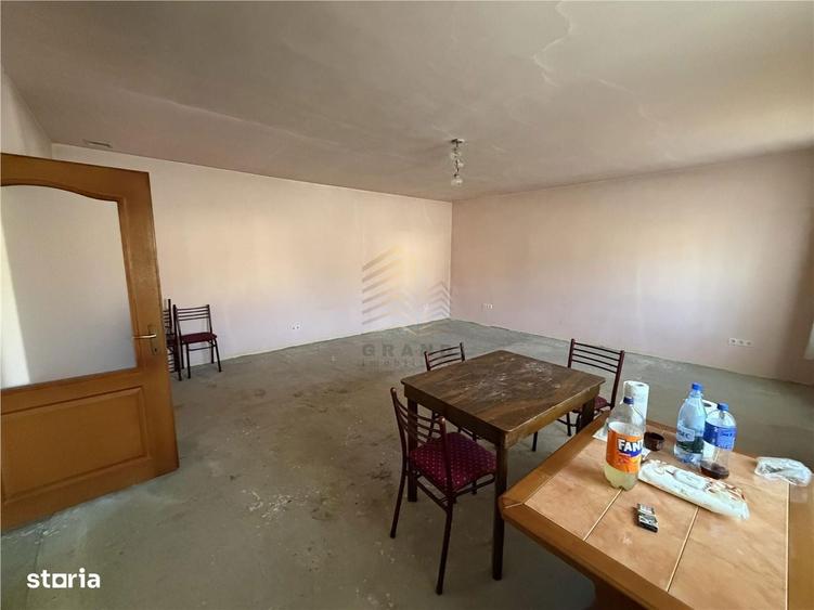 Casa Cu 40 Ari Intravilan - 5