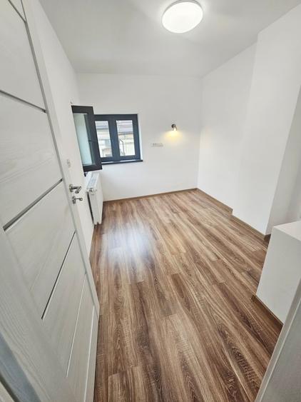 Spațiu de birouri de închiriat, 6 camere – Central, Ploiești - 40