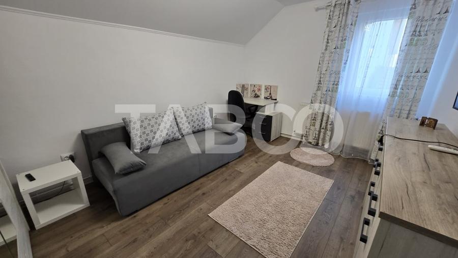 Casa individuala de vanzare 4 camere 2 bai balcon si parcare Selimbar - 14