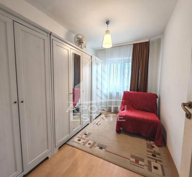 Apartament 3 camere, decomandat, etaj intermediar, zona Torontalului - 4