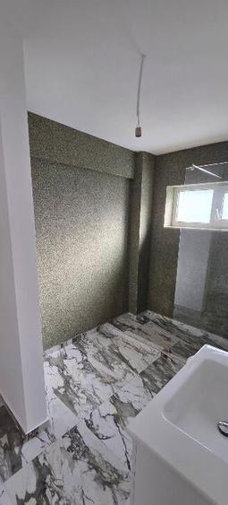 Garsoniera decomandat - zona Tractorul - 11