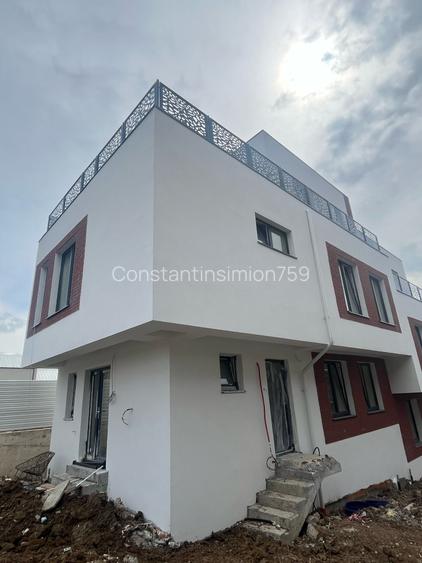 Casa tip duplex sector 3