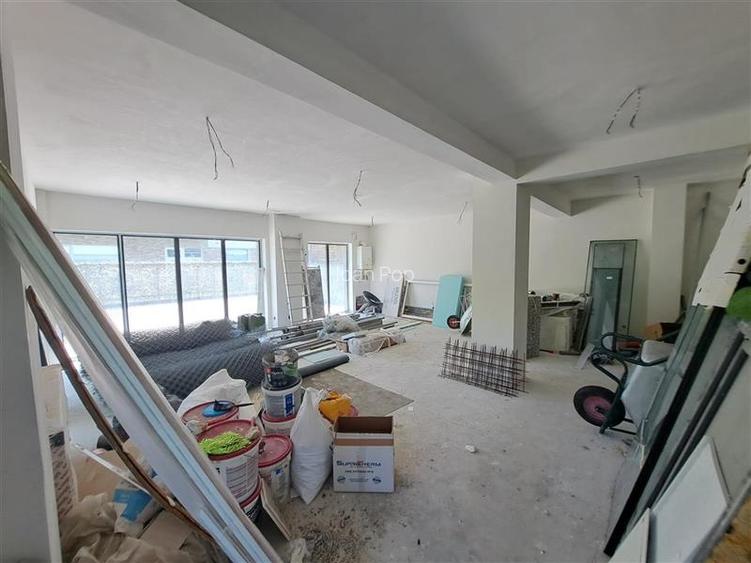 Spatiu comercial, 62 mp utili + 52 terasa, situat in cartierul Borhanci! Spatiu comercial, 62 mp utili + 52 terasa, situat in cartierul Borhanci!