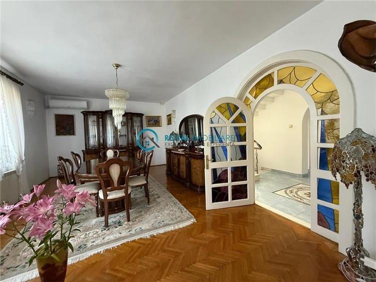 Royal Imobiliare - Vanzare vila P+1+M, zona Ana Ipatescu - 9