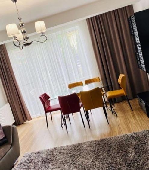 Duplex cu 4 camere cu Teren 350 Mp în Noua