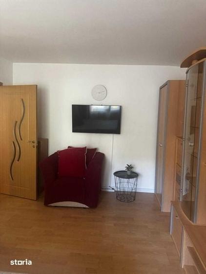 Apartament cu 2 camere în P-ța Doina