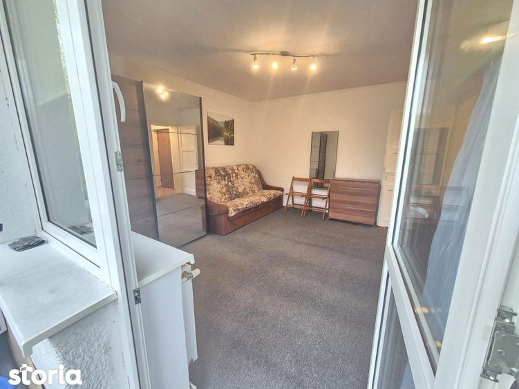 Chirie garsoniera cocheta mobilata si utilata zona Centrul Civic AFI - 11