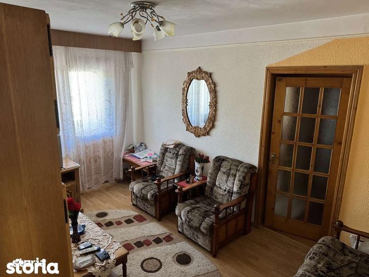 Vand apartament 2 camere - 2