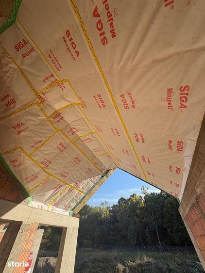 Casă cu 4 camere cu Teren 2700 Mp în Corunca
