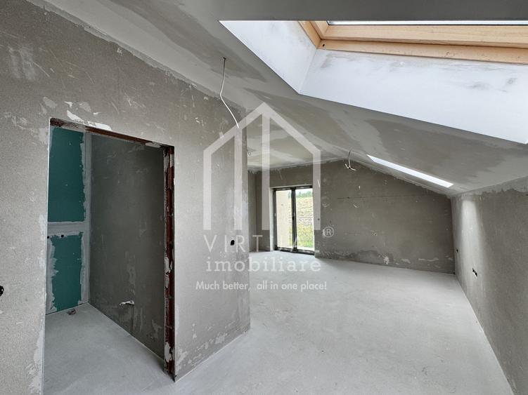 Casa cuplata cu 7 camere, 203mp utili, 273mp curte libera, Sura Mica - 8