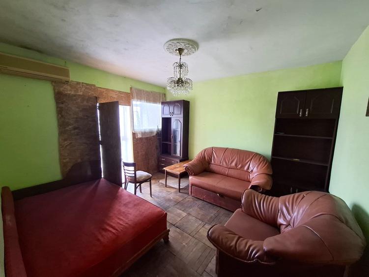 Apartament 3 camere  zona Sud - 7