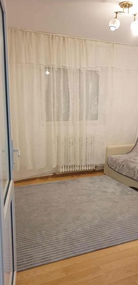 Vand apartament 2 camere Hunedoara - 4