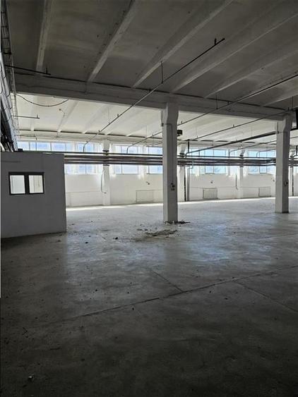 Spatiu Industrial - 3000 mp - Productie - Depozitare - Distributie - 3