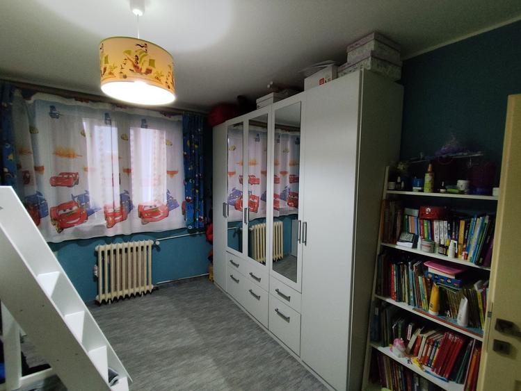 Apartament 3 camere zona buna - 4