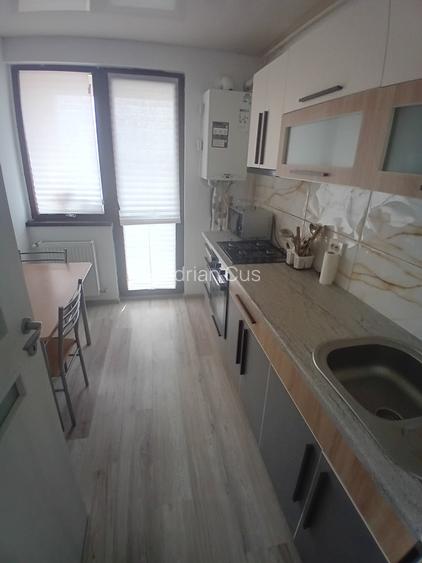 Ap 2 camere Cartierul Latin bloc 2022 mobilat/parcare