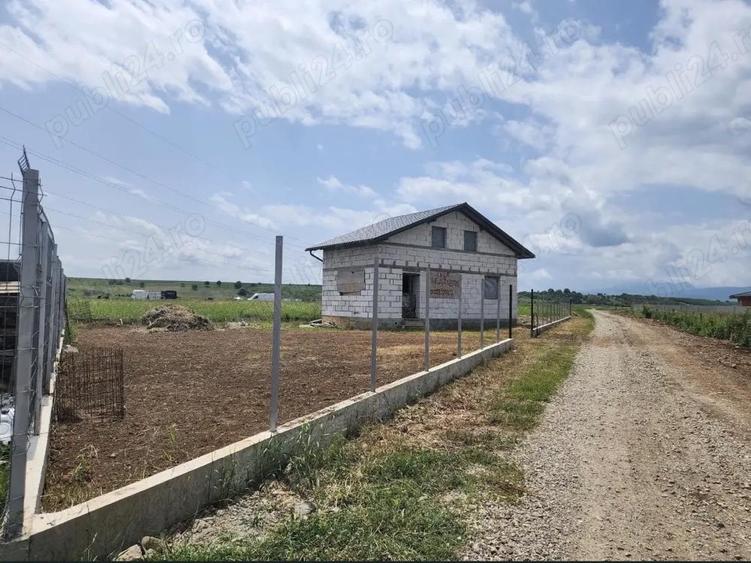 Casa de vanzare - 1