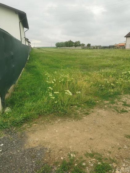 Teren de 920 mp, în Strejnicu