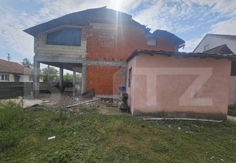 Teren + casa de vanzare, 1.439 mp, zona Periferie - 3