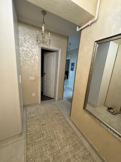 Gara de est - bloc nou - 7