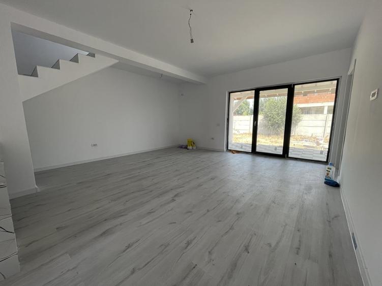 Imobiliare Domnesti - Case langa Padure 3 dormitoare 480m teren - 16