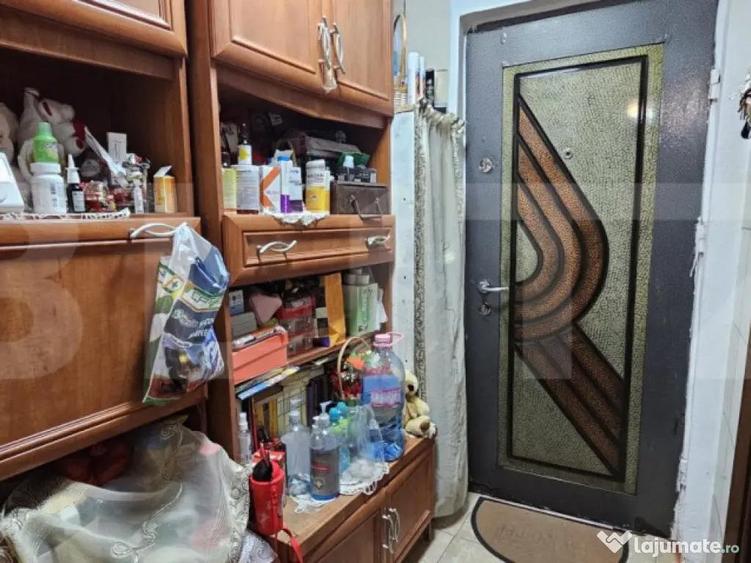 Apartament cu 2 camere, 48 mp, Targoviste, zona-Micro 12 - 2