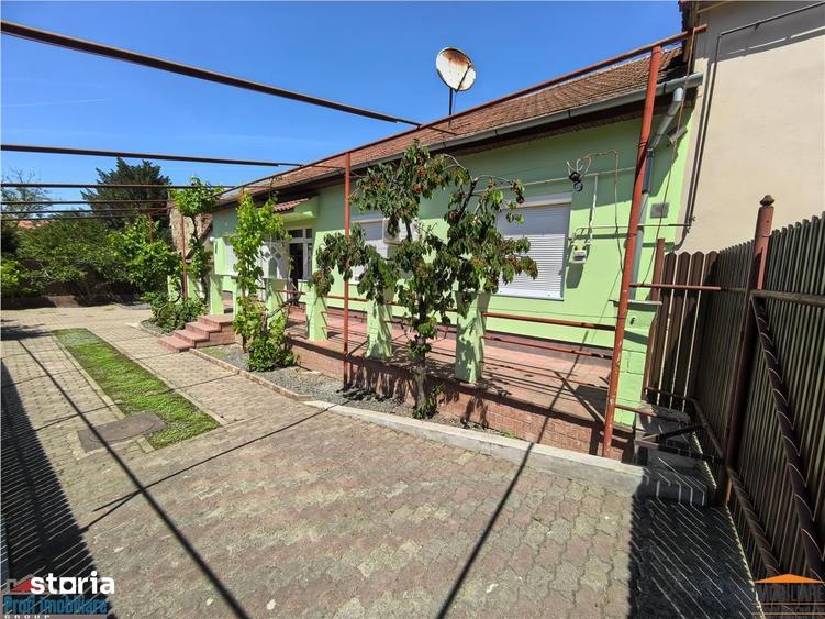 Casă cu 3 camere cu Teren 160 Mp în Malul Mureșului