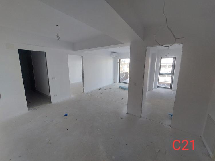 Apartament cu 2 camere decomandat în Sisești