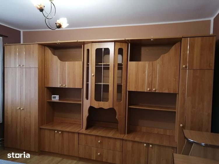 Apartament cu 2 camere decomandat în Coman