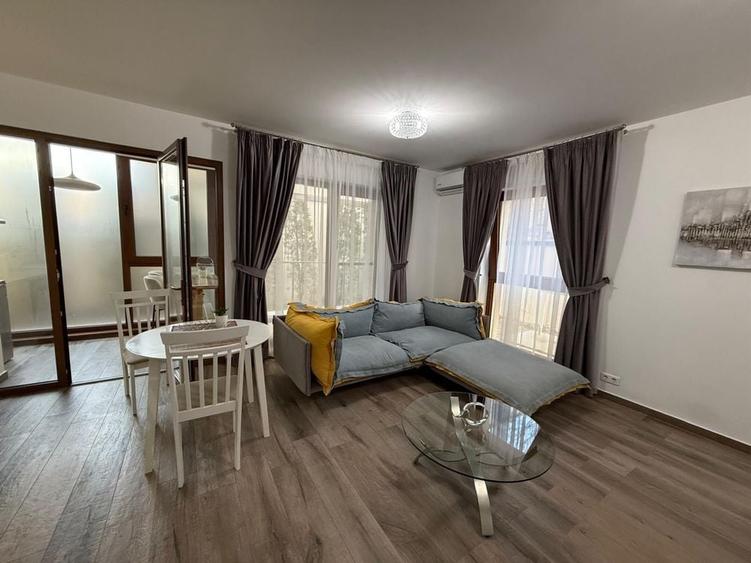 Apartament cu 2 camere decomandat în Ultracentral