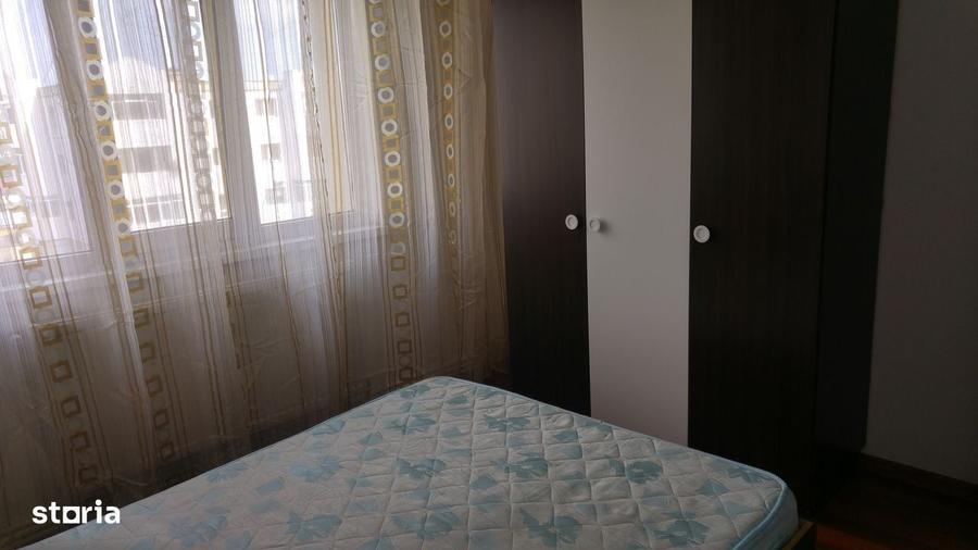 Apartament cu 3 camere decomandat în Dorobanți 1