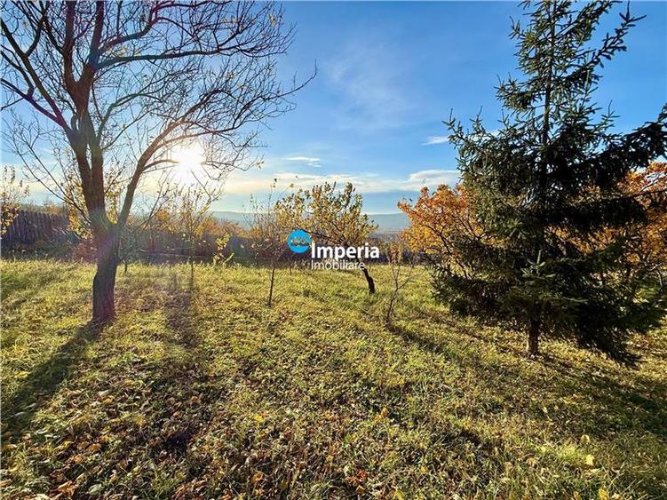 Casă cu 3 camere cu Teren 800 Mp în Curături