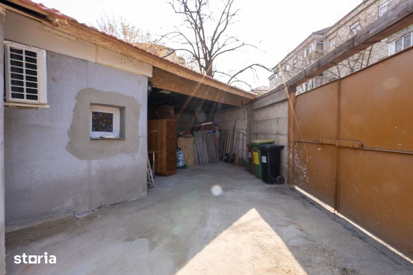 Casă cu 4 camere cu Teren 295 Mp în Nufărul