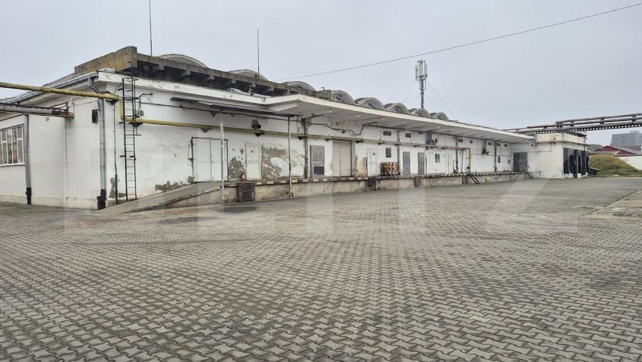 Spațiu industrial, de 4,000 mp, în Cloșca