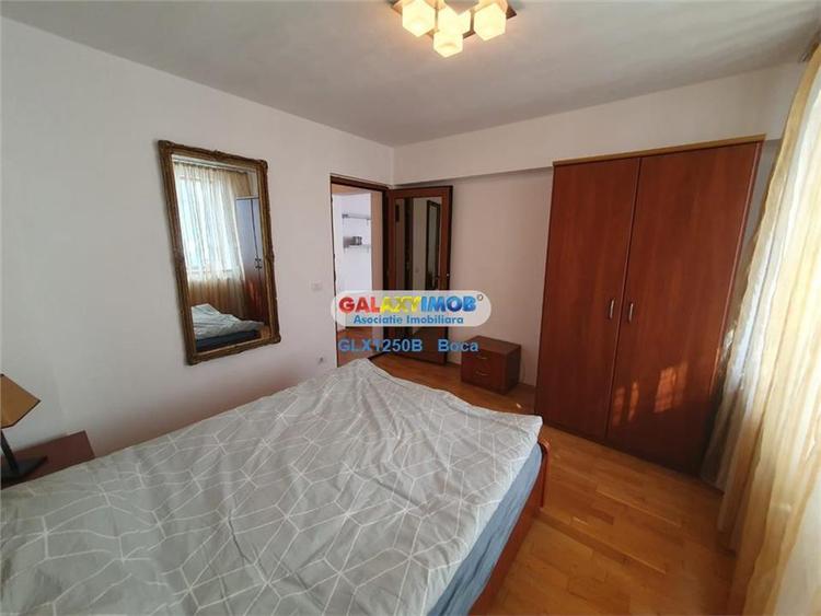 Apartament cu 3 camere semidecomandat, mobilat în Titan