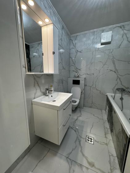 Apartament cu 2 camere decomandat în Exterior Vest